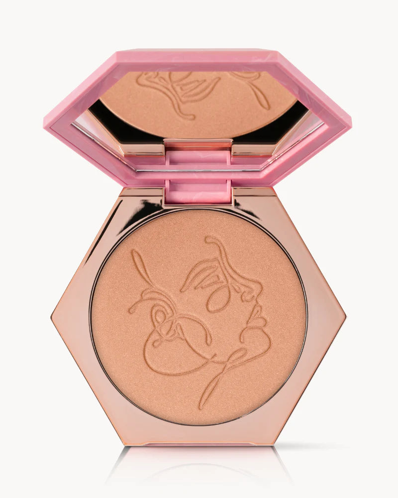 Luminous dolomite face powder